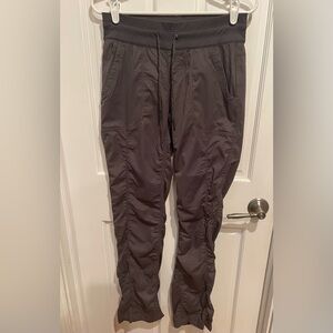 The North Face Women’s Aphrodite Relaxed Fit Gray Cargo Pants S